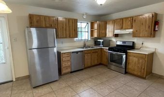 1409 Challenger Ave, Alamogordo, NM 88310