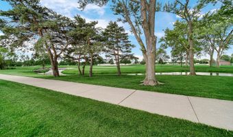 1030 S Fernandez Ave S 4-M, Arlington Heights, IL 60005