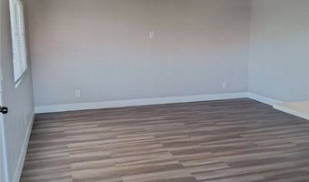 445 N 14th St D, Las Vegas, NV 89101