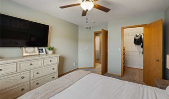 1401 SE Delaware Ave 5, Ankeny, IA 50021