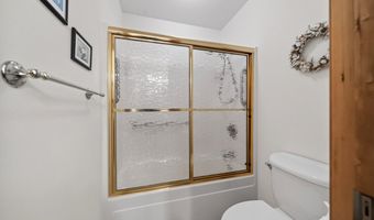 3956 BEACH LOOP Dr SW, Bandon, OR 97411