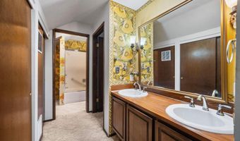 1009 E Strawberry Ln, Boise, ID 83712