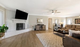 2306 Firewood Dr, Baton Rouge, LA 70816