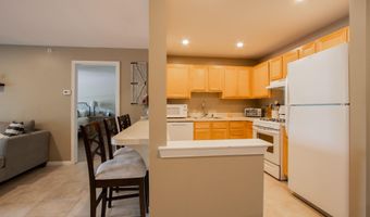 414 Wedgewood Cir 25, Belford, NJ 07718
