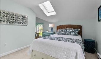 97 Narragansett Ave C4, Newport, RI 02840