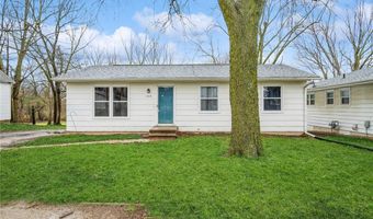 1219 Central Ave, Center Point, IA 52213