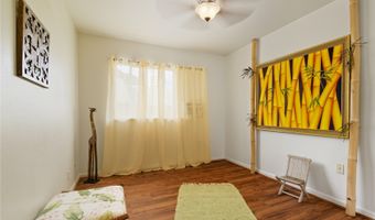 1607 Makiki St B, Honolulu, HI 96822