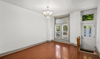 2913 E BALTIMORE St, Baltimore, MD 21224