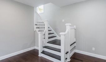 58 W Highland Ave, Atlantic Highlands, NJ 07716