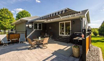 2111 Robins Nest SE, Alexandria, MN 56308