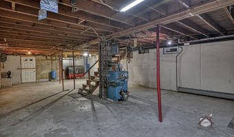 821 China Rd, Albion, ME 04910