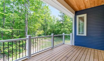 907 Richville Rd, Standish, ME 04084