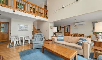 156 Big Barndoor Is, Alton, NH 03810
