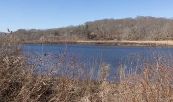 135 Middlesex Ave, Chester, CT 06412