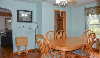 87 Middle Rd, Augusta, ME 04330