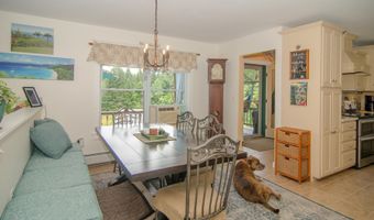 488 Kittredge Rd, Barton, VT 05822