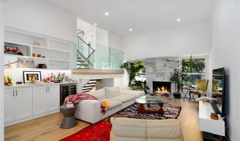 17084 Escalon Dr, Encino, CA 91436