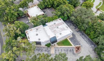 220 N WESTMONTE Dr A, Altamonte Springs, FL 32714