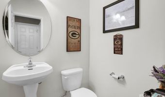 8 Mallard Run Dr, Arden, NC 28704