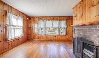 29 N Main St, Antrim, NH 03440