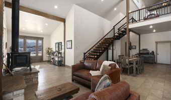 440 STRAWBERRY HILLS Dr, Bedford, WY 83112