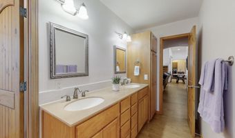 630 BARNETT Rd, Bosque Farms, NM 87068