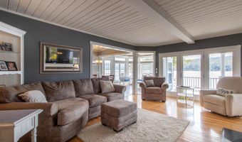 1661 1662 Pageant Park Rd, Barton, VT 05822