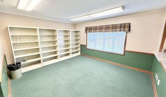 105 N Hickory St, Aberdeen, MS 39730