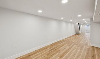 1039 E CHELTEN Ave, Philadelphia, PA 19138
