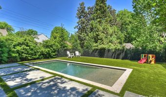 2121 Club Rd, Charlotte, NC 28205