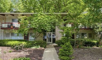 4335 AMERICANA Dr 203, Annandale, VA 22003