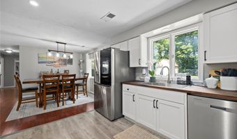 1135 Royal Dr, Amherst, OH 44001