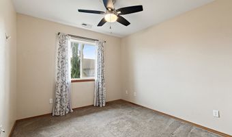 20794 WALNUT St NE, Aurora, OR 97002