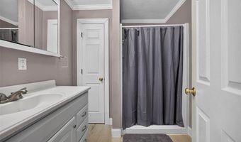 310 E Main St, Alhambra, IL 62001