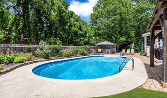 382 Wheaton Ave, Bayville, NJ 08721
