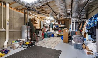 25 Wescott Way 80, Coventry, RI 02816