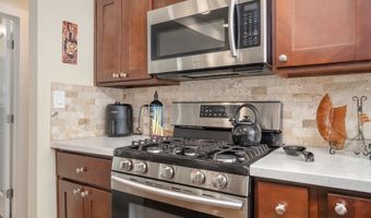 4808 SW WEMBLEY Pl, Beaverton, OR 97005