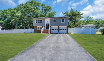 3 Widgeon Dr, Bayville, NJ 08721