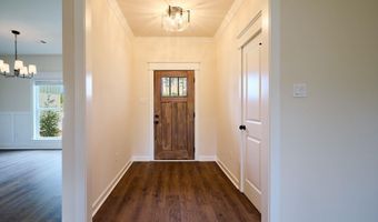 10573 W Miller Sardis Rd, Bauxite, AR 72011
