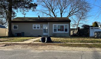 14 Chevy Chase, Amityville, NY 11701