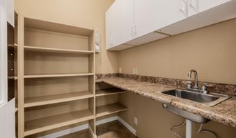 18685 E AGUA Vis, Black Canyon City, AZ 85324