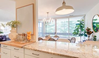 4936 SENTINEL Dr 302, Bethesda, MD 20816