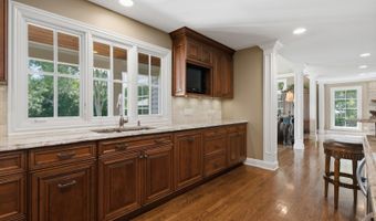 23855 W Sarah Ct, Antioch, IL 60002
