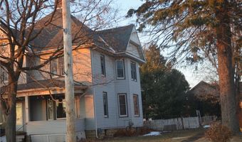 120 W Main St, Lewiston, MN 55952