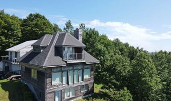968 Centebar Rd, Albany, VT 05845