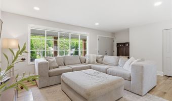 161 Devorah Dr, Aurora, OH 44202