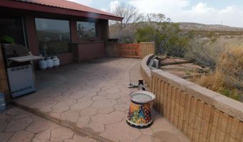 888 Las Palomas Canyon Rd, Caballo, NM 87942