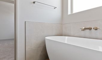 3674 Red Arroyo Dr, Alamogordo, NM 88310