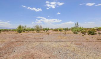 46 Papago Rd, Alamogordo, NM 88310