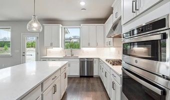 8415 Halford, Ball Ground, GA 30107